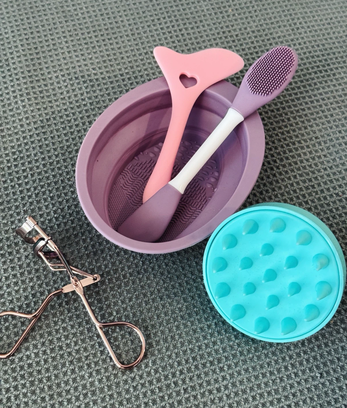 Makeup & Skincare Tools Lot