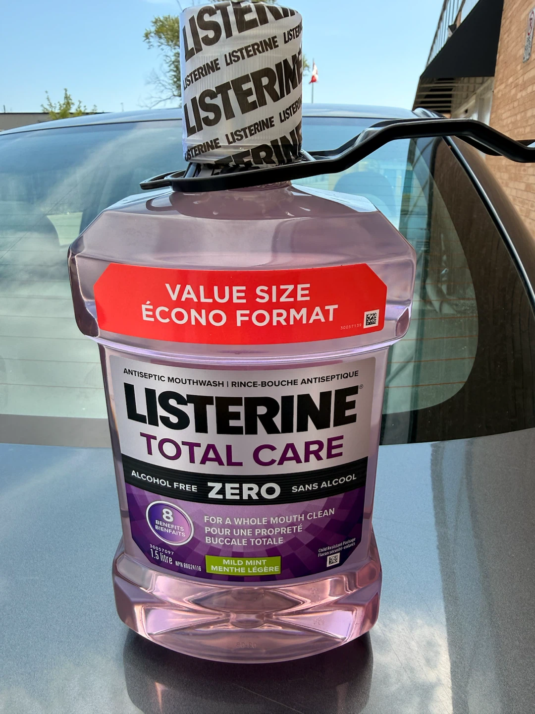 Listerine mouthwash 1.5 Litre(expiry 2028)(Oakville)
