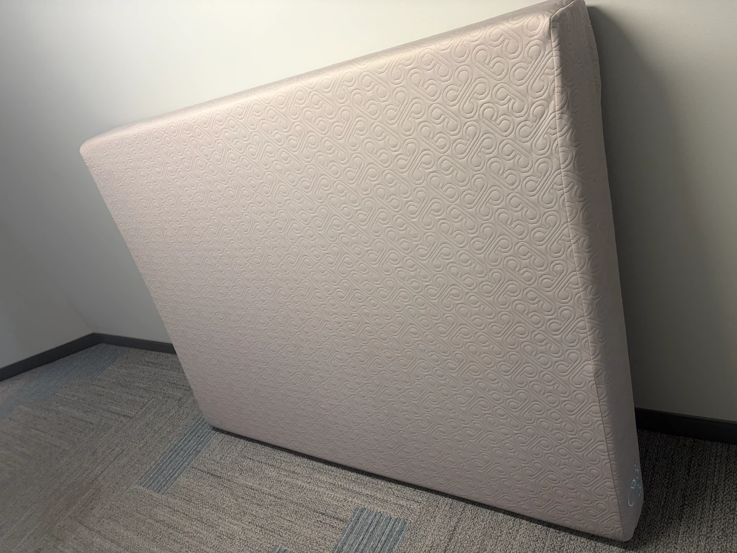 Queen mattress in good condition