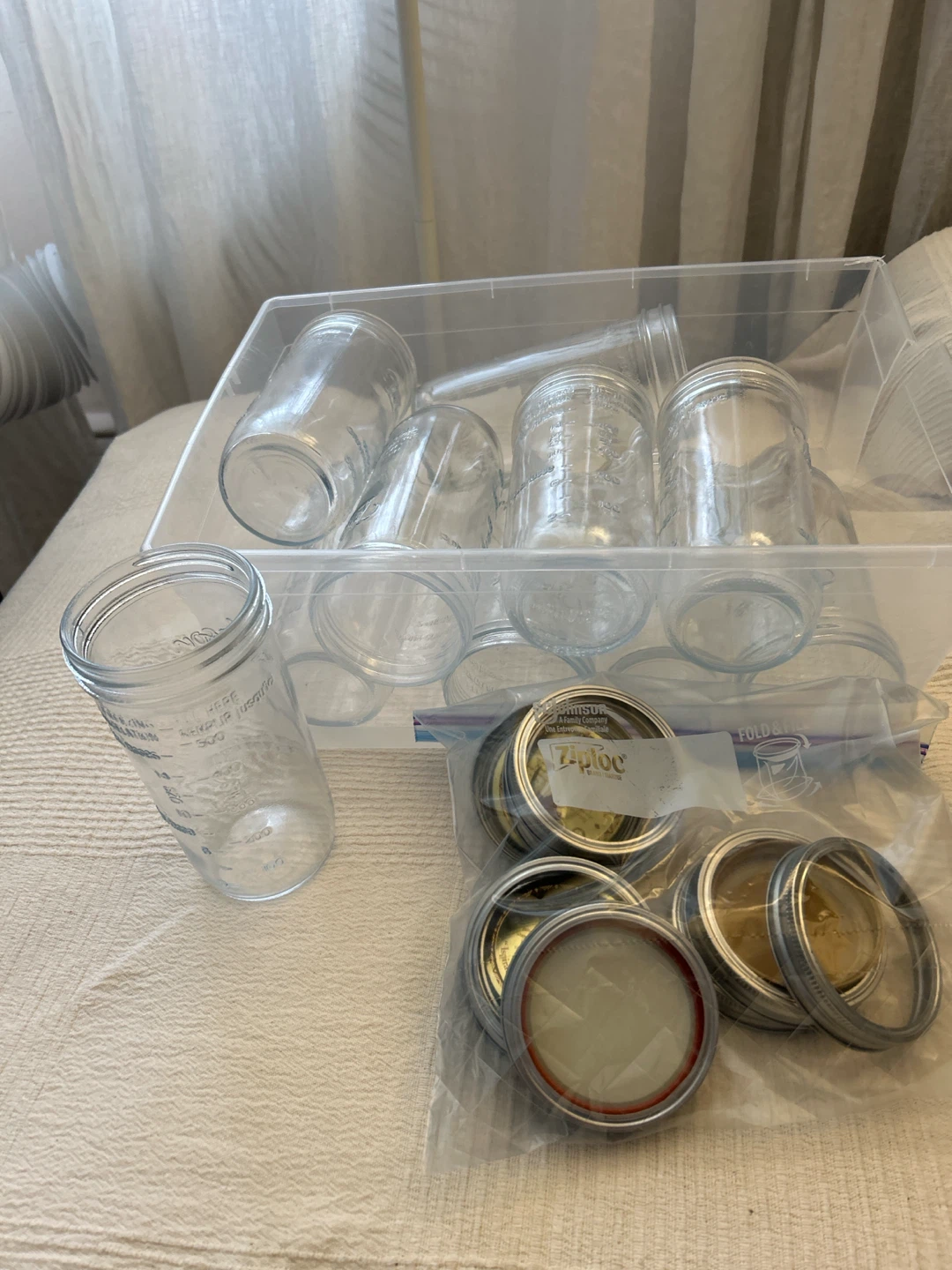 10 Mason Jars with Lids 500ml