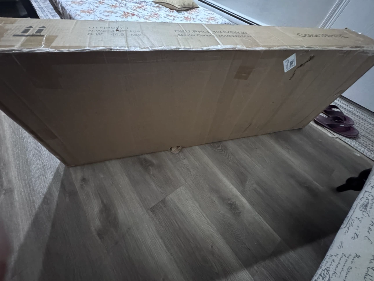 Unopened wooden rattan LED lights 6 drawer chest - photo 4