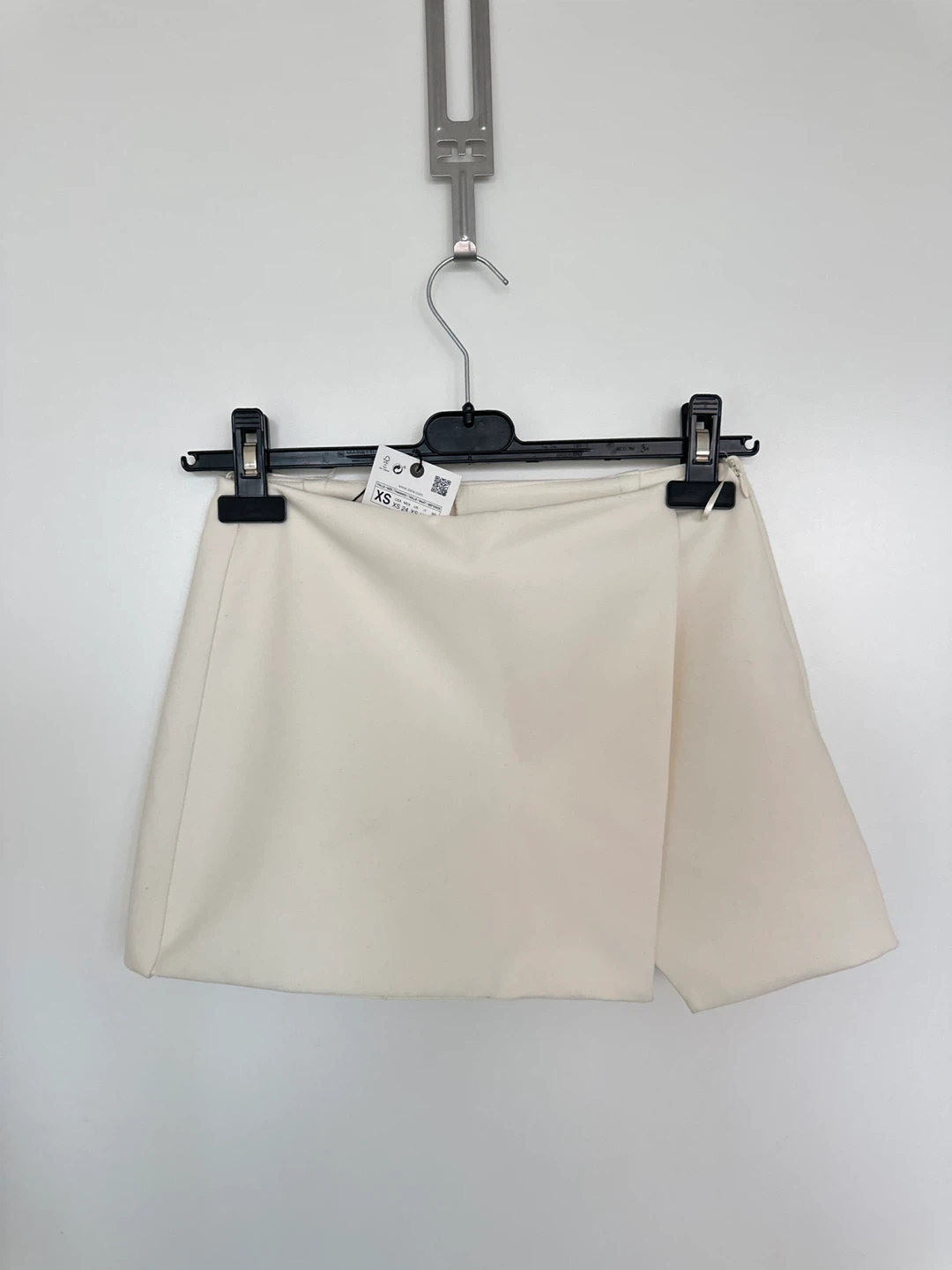 Zara Cream Mini Skort - Size XS
