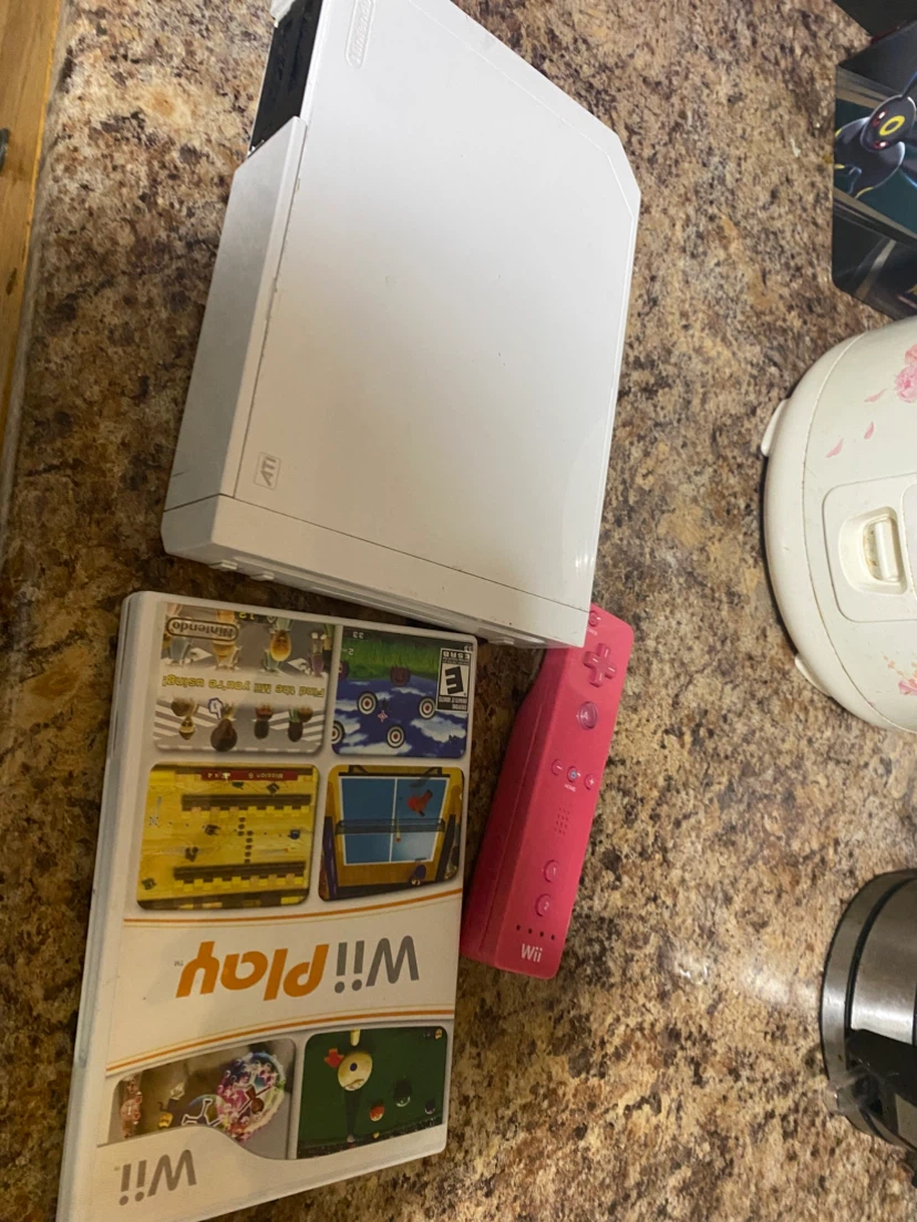 Nintendo Wii Console with Wii Play Game and Pink Controller