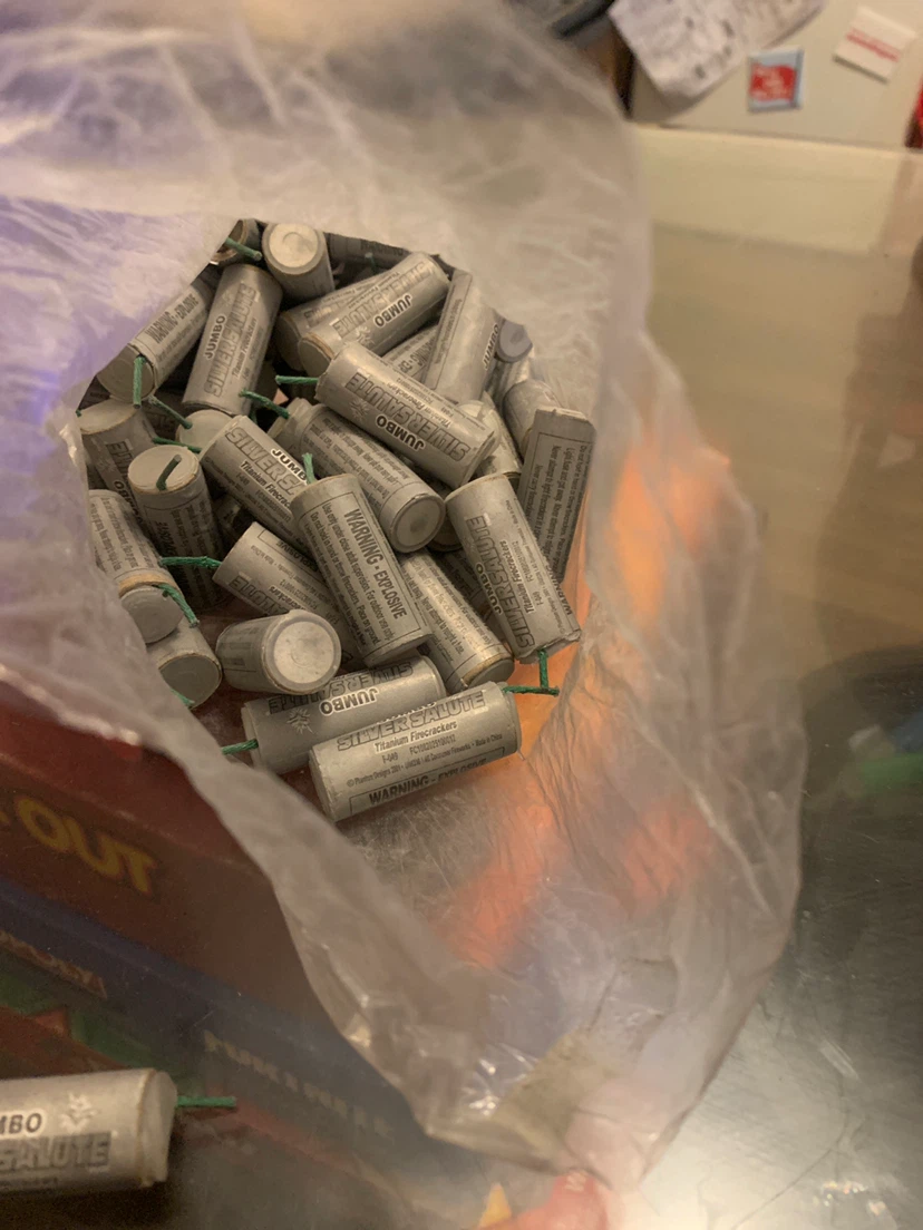 Jumbo Silver Salute firecrackers - photo 2