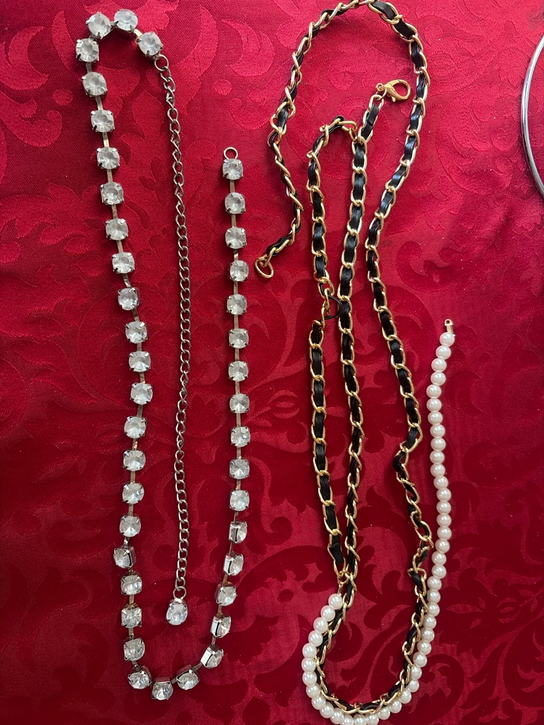 Jewelry Set: Rhinestone Chain, Black & Gold Chain