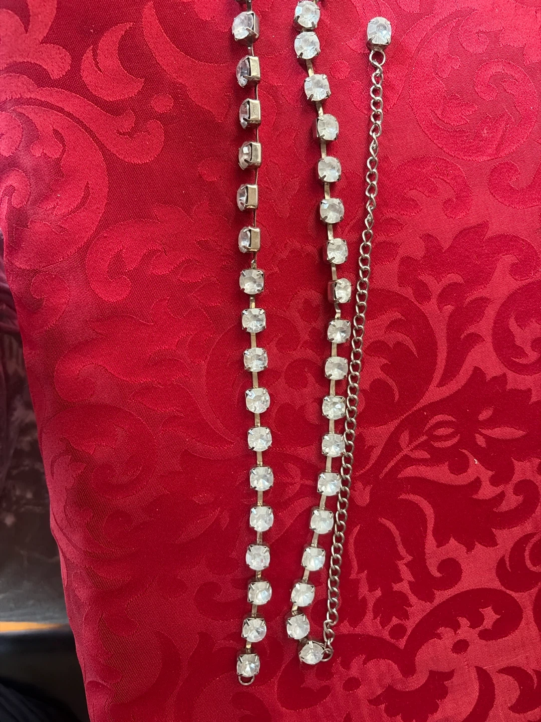 Jewelry Set: Rhinestone Chain, Black & Gold Chain - photo 2
