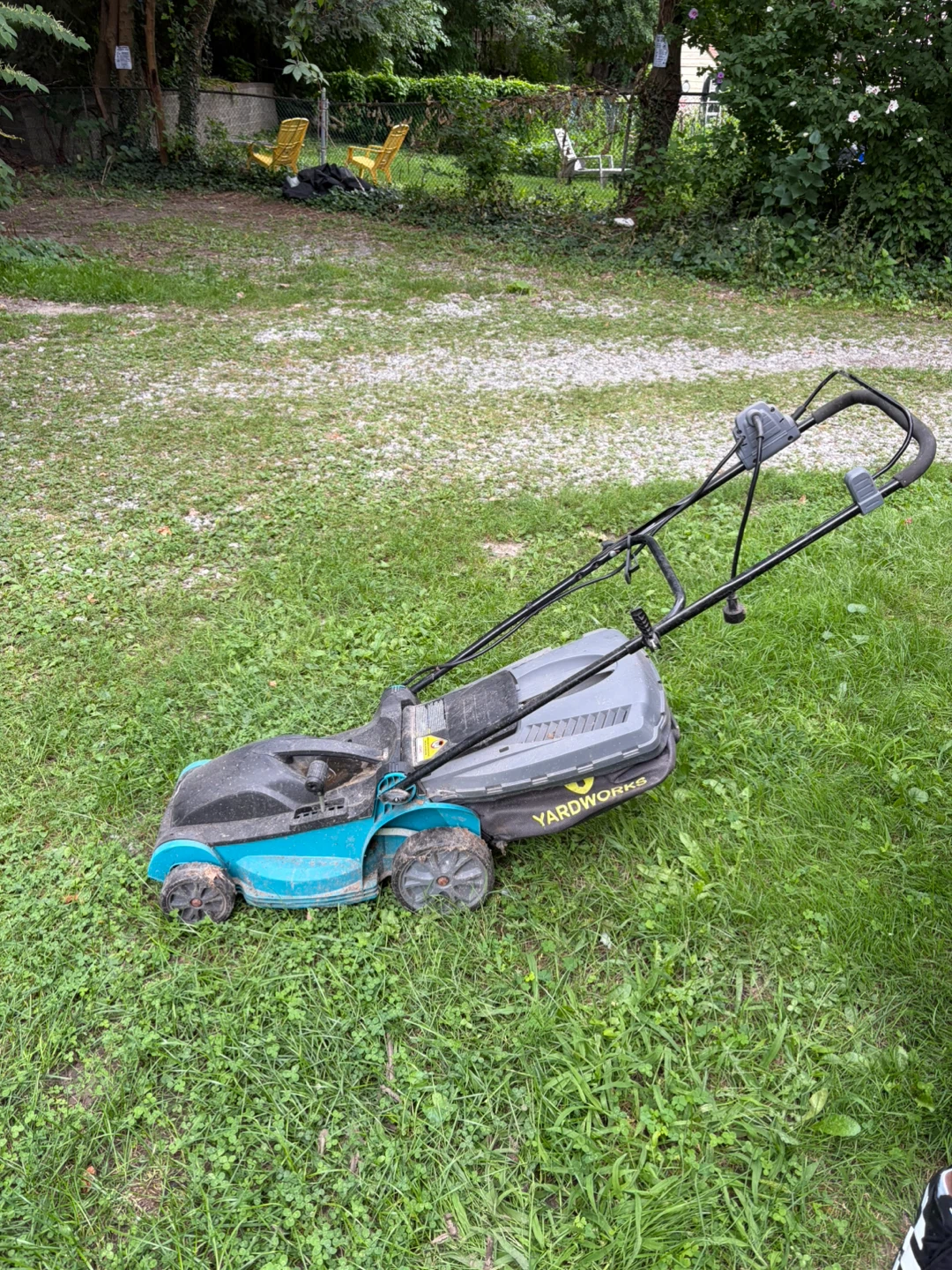 Yardworks Electric compact  Lawn Mower