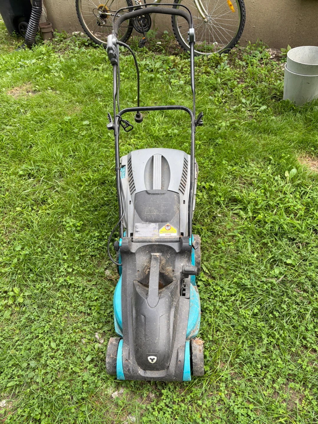 Yardworks Electric compact  Lawn Mower - photo 3