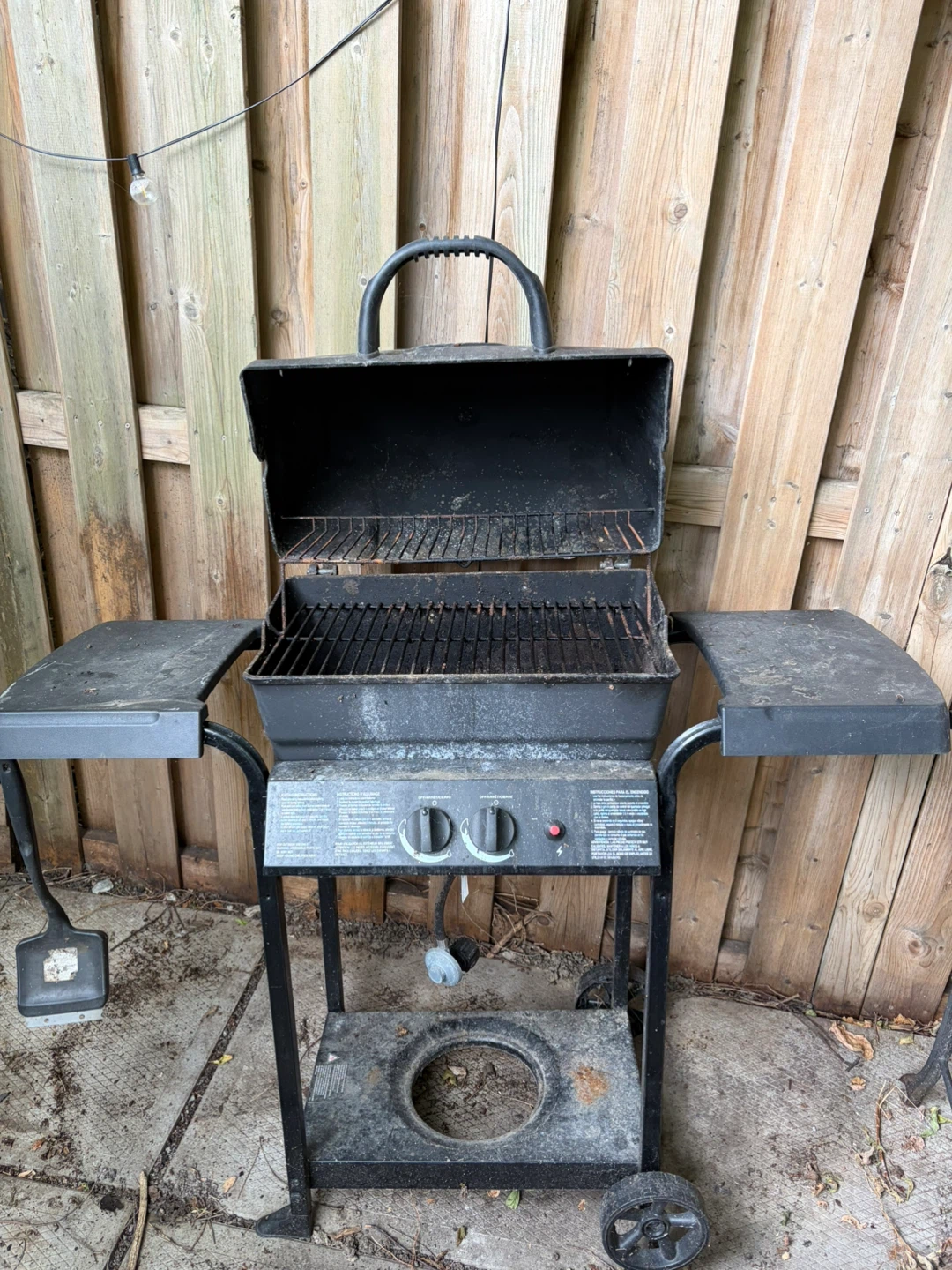 Broil-Mate Gas Grill with Propane Tank - photo 2