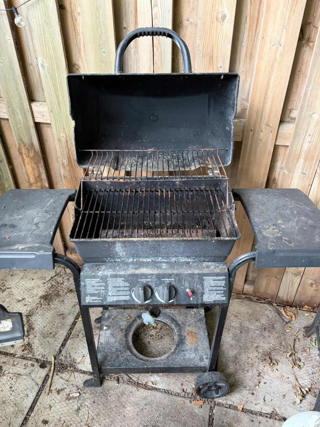 Broil-Mate Gas Grill with Propane Tank - photo 3