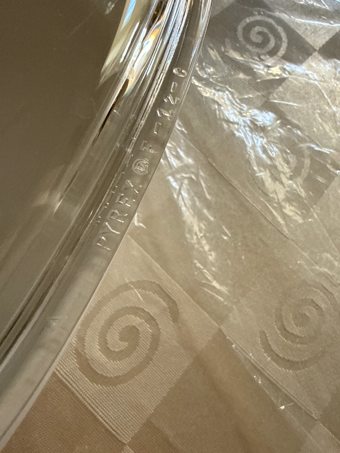 CorningWare 1.8L Casserole Dish with Pyrex Lid - photo 5