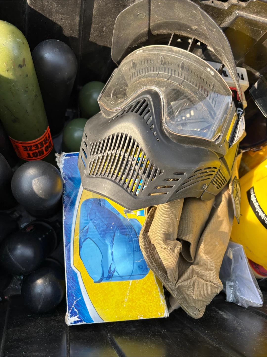 Paintball Gear Set - photo 2