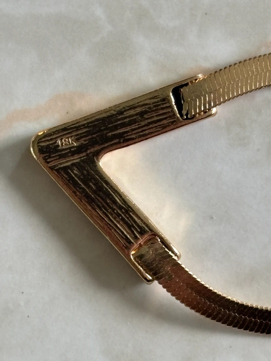 18K Gold V-Shape Necklace - photo 3