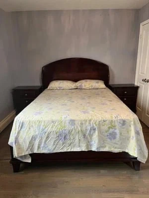 Queen size bedroom set