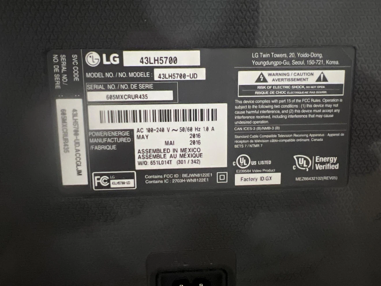 LG TV - photo 3