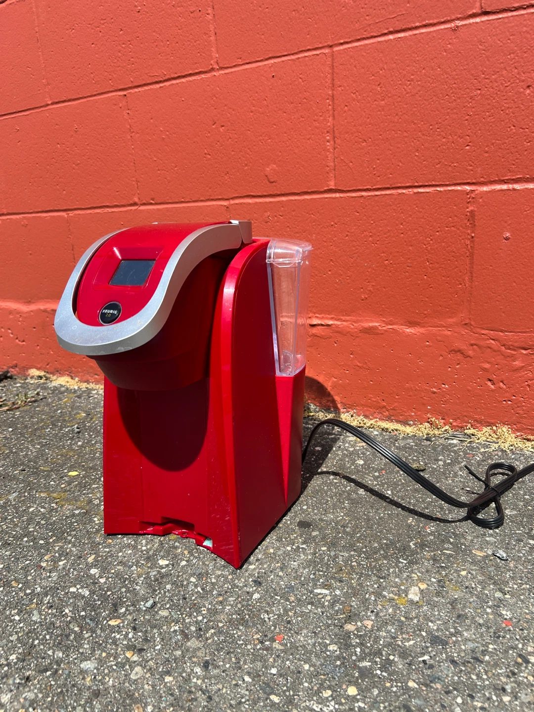 Red Keurig Coffee Maker (barely used) - photo 3
