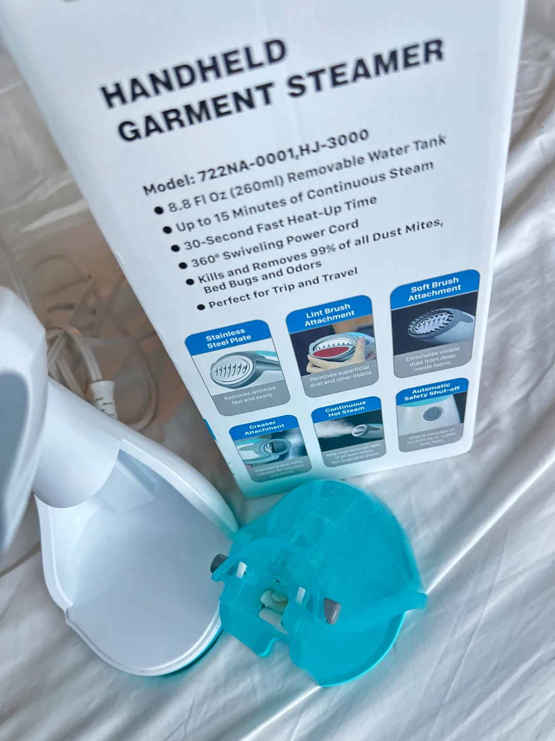 BEAUTURAL Handheld Garment Steamer lid stuck inside - photo 3