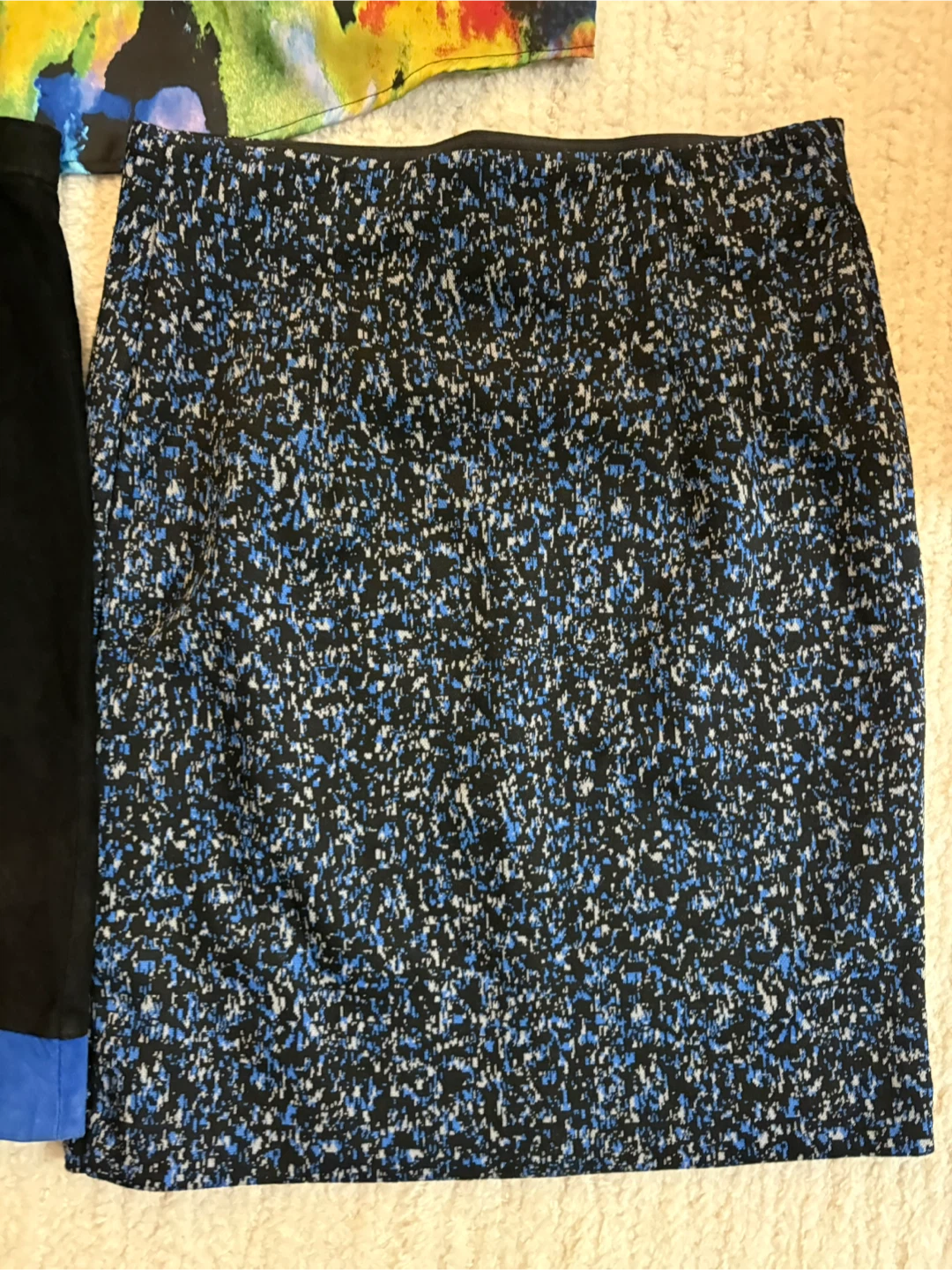 Set 1 top + 2 skirts (1 GENUINE suede) for only $30! - photo 3