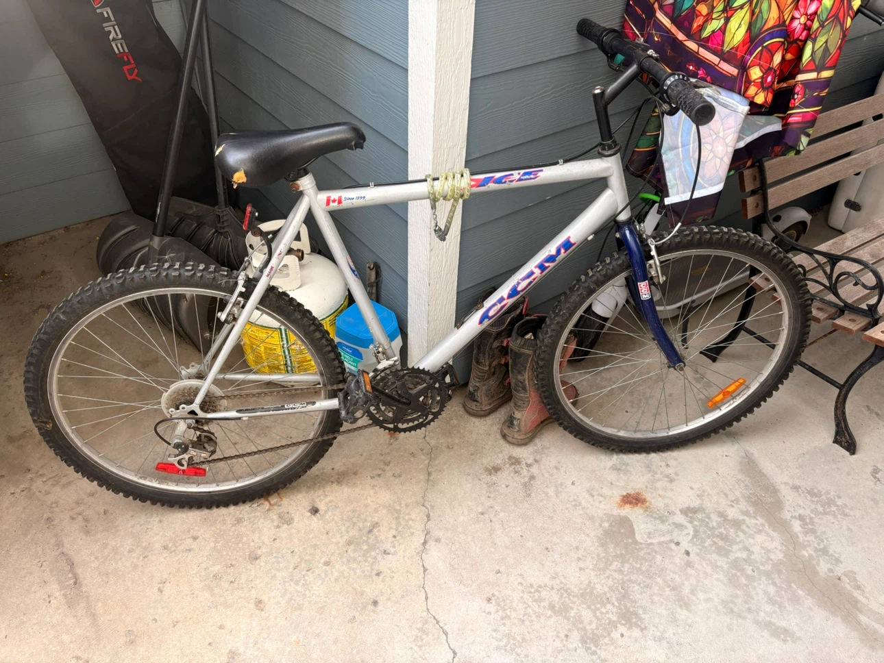 CCM Mountain Bike - 26" Tires