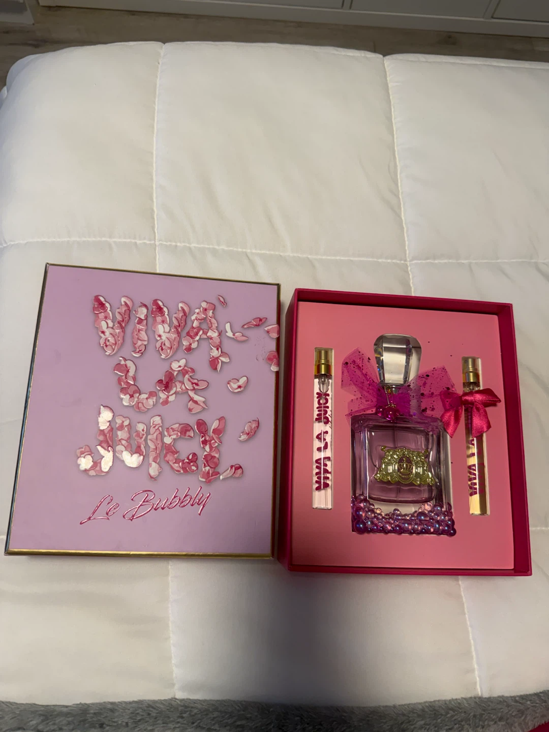 Juicy Couture Viva La Juicy Le Bubbly Fragrance Gift Set - photo 2