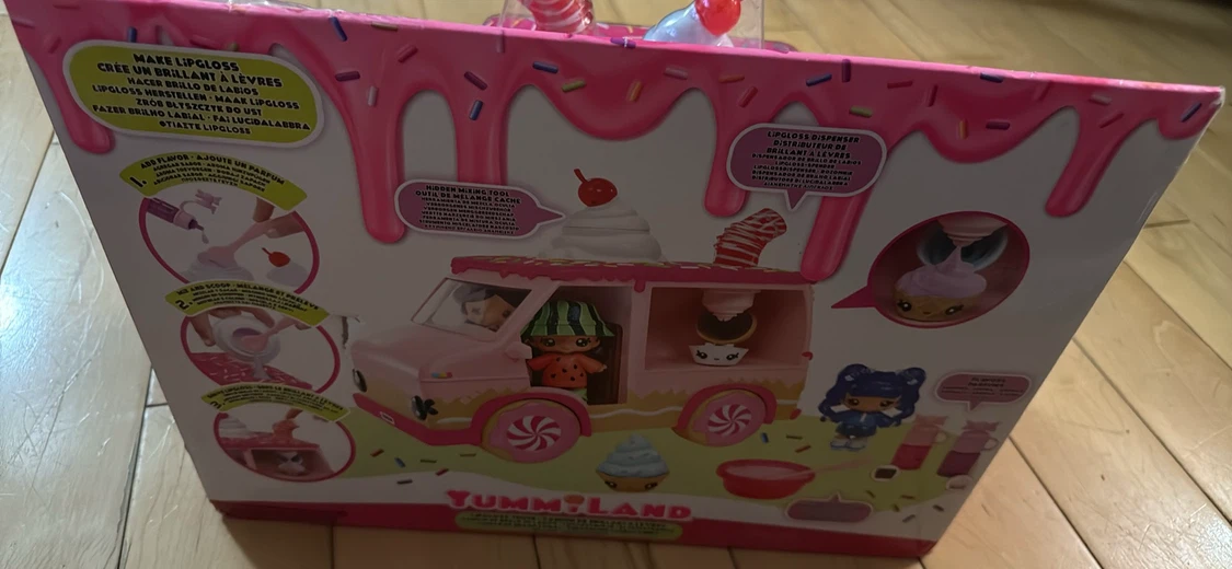 Yummy World Make Lip Gloss Van Playset - photo 2