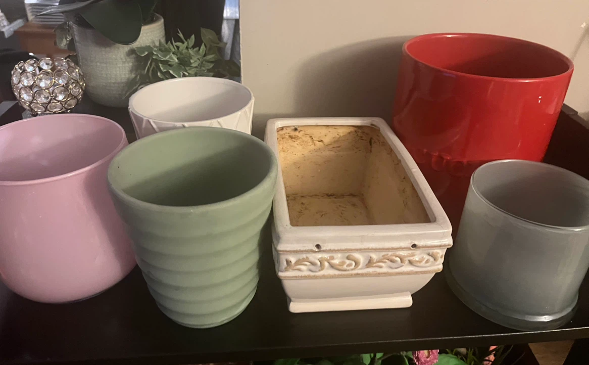 Assorted Plant Pots - photo 2