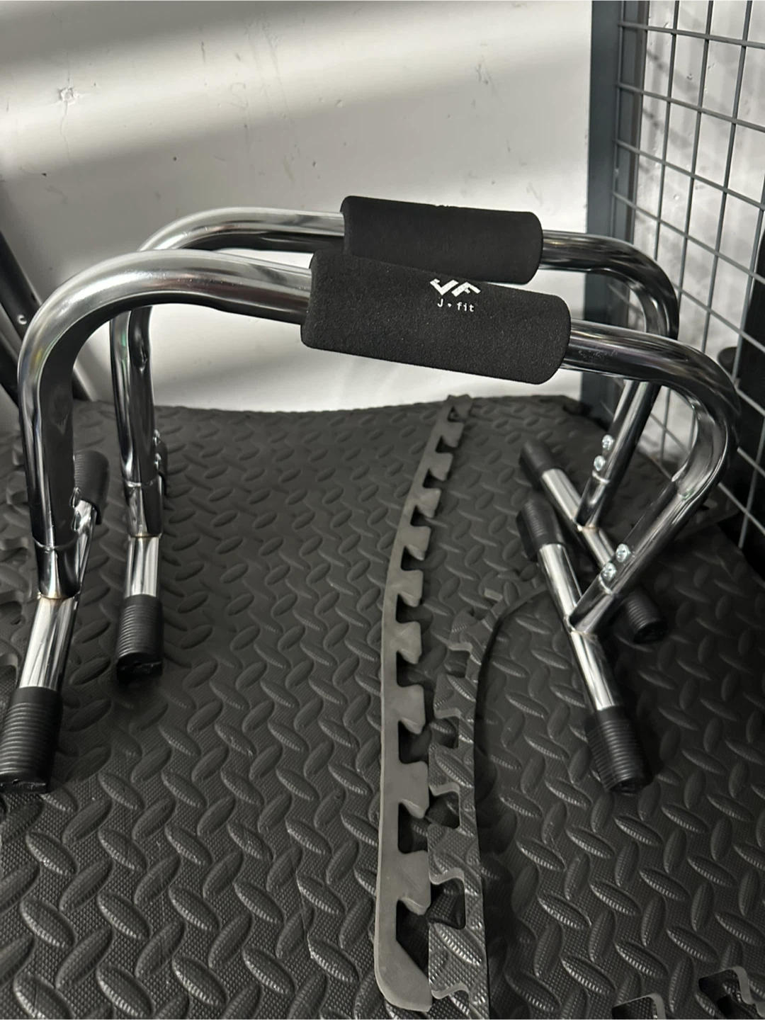J. Fit Dip Station / Parallel Bars