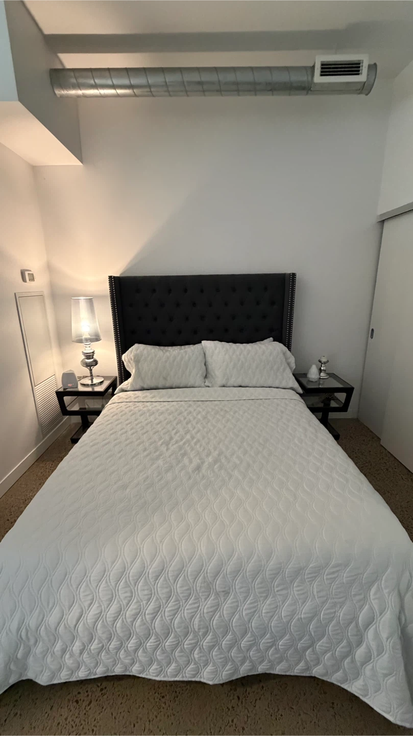 Structube Queen size bed “Versailles” - photo 5