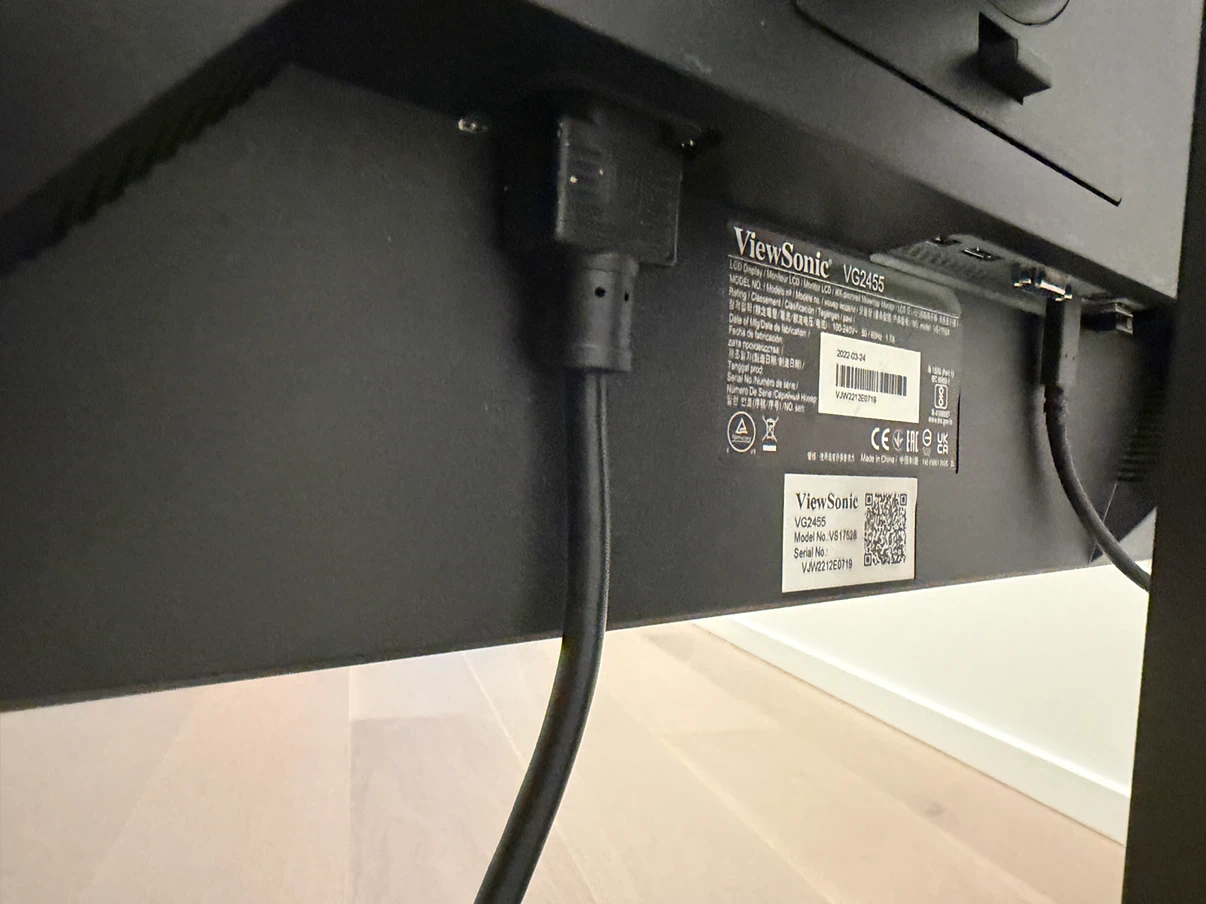 ViewSonic VG2455 Monitor - photo 4