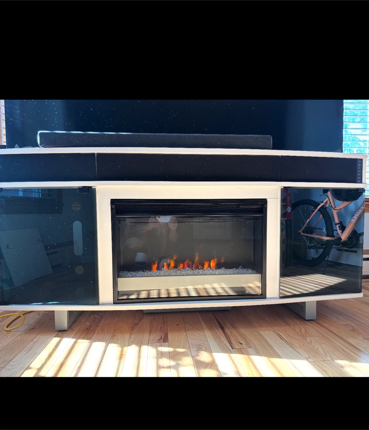 Electric fireplace