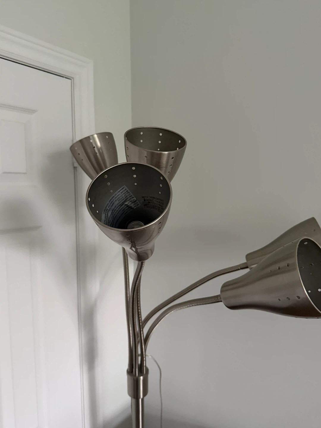 ✨Table Lamp with Beige Shades each $20/$25 - photo 5