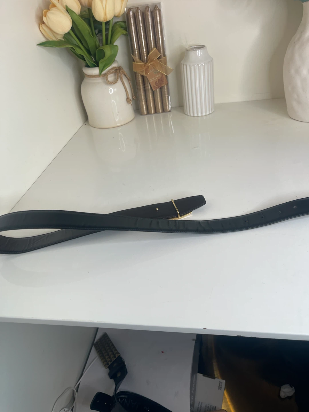 Gucci Black Leather Belt with Gold G Buckle - photo 5