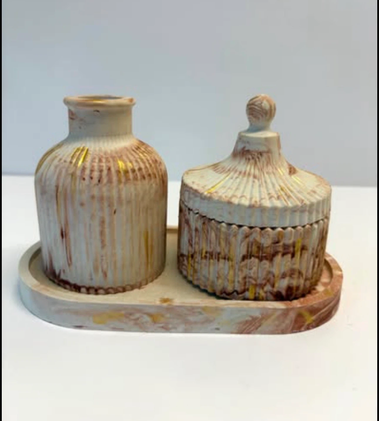 Handmade brown marble tray set with Trinket Box and Vase - photo 2