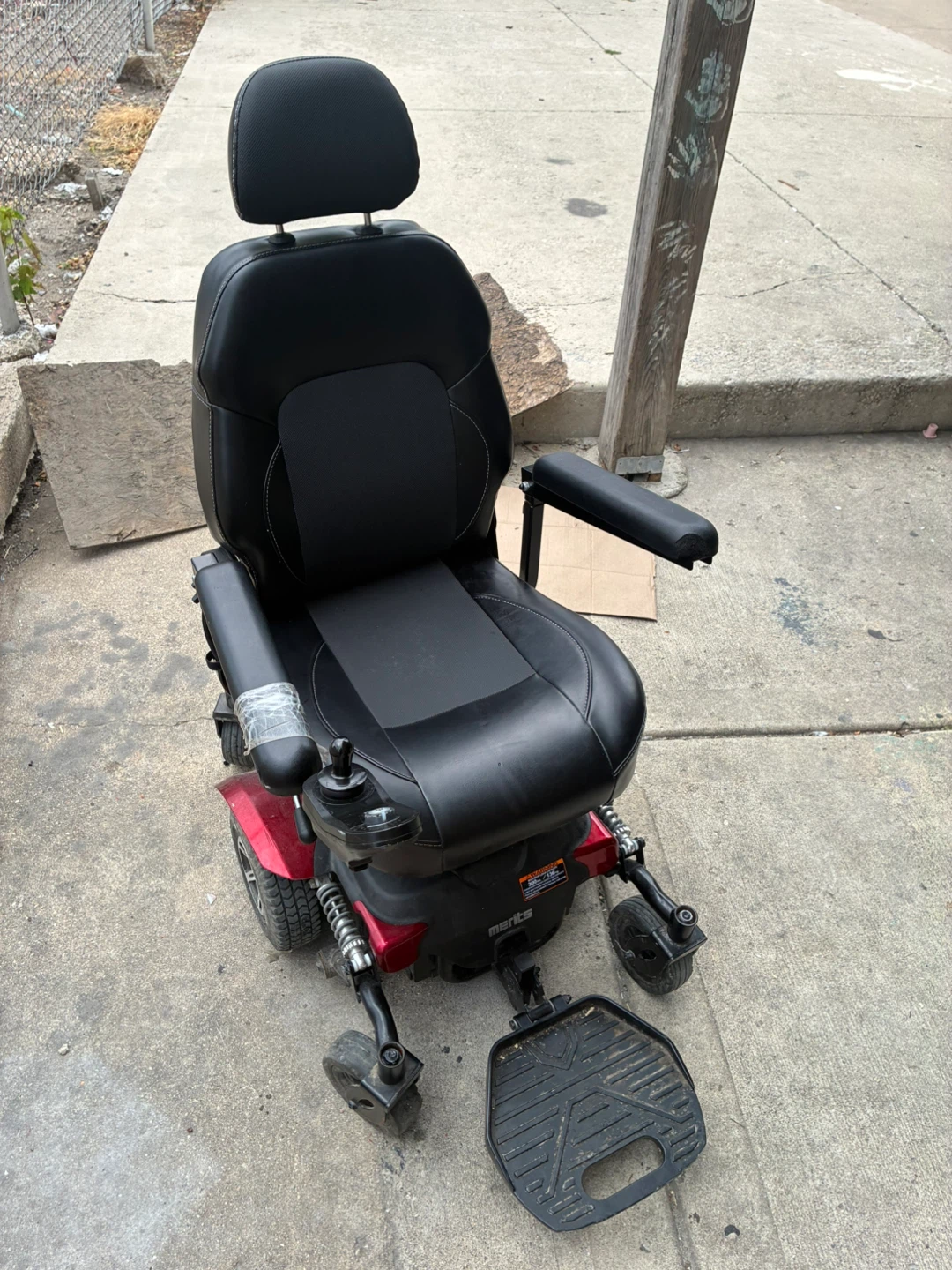 Powered wheelchair - photo 5