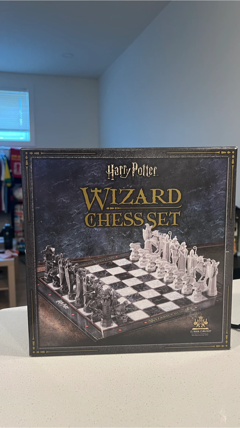 Harry Potter Wizard Chess Set