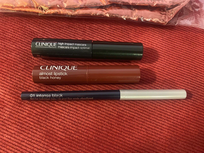 Clinique Makeup Set - Mascara,Lipstick, Eyeliner - photo 2