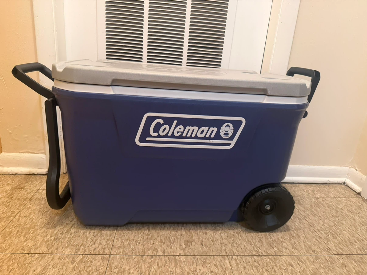 Coleman Rolling Cooler - photo 2