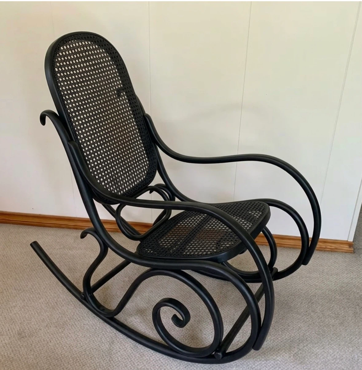 Black Wicker Rocking Chair - photo 2