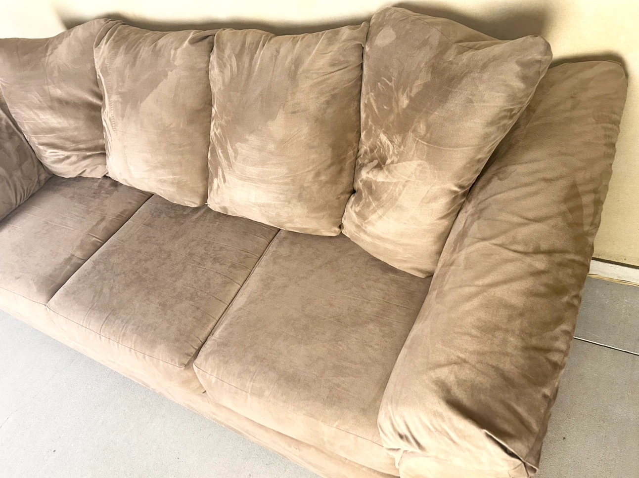 DELIVERY AVAILABLE! LIGHT BROWN MICROFIBER SOFA SET FOR $400! - photo 3
