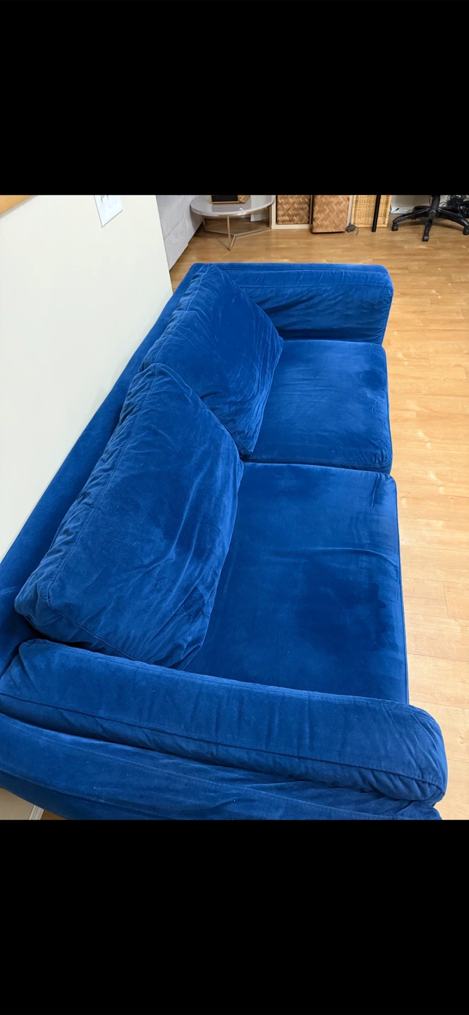 Blue Velvet Sofa - photo 2