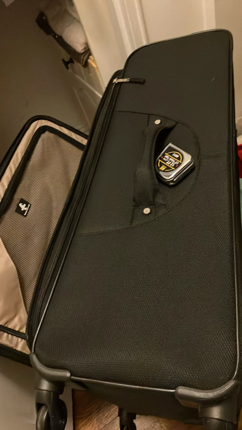 Lge 29 Inc soft ish luggage - photo 3