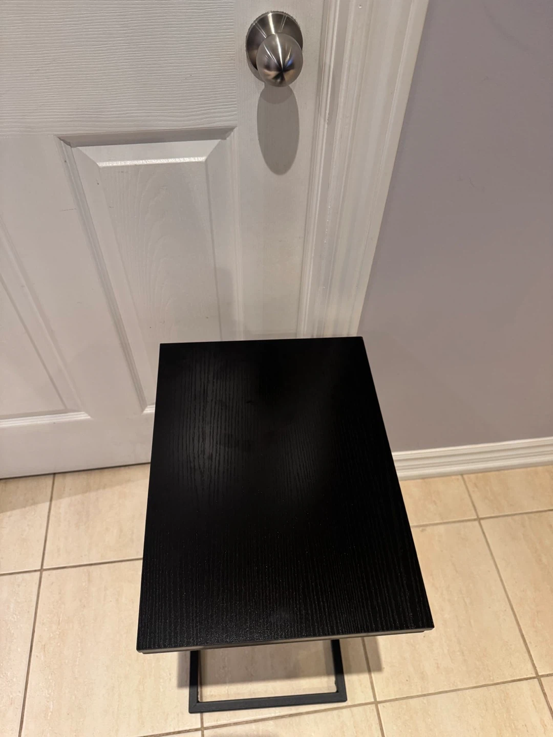 Black C-Shape Side Table with Shelf - photo 4