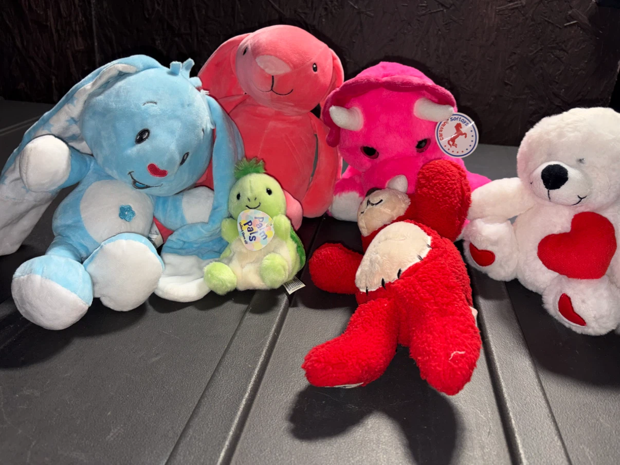 Assorted Plush Toys - photo 4