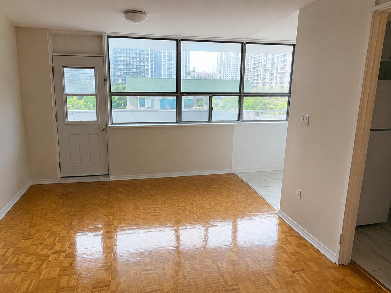 1 Bedroom Apartment in Downtown Toronto