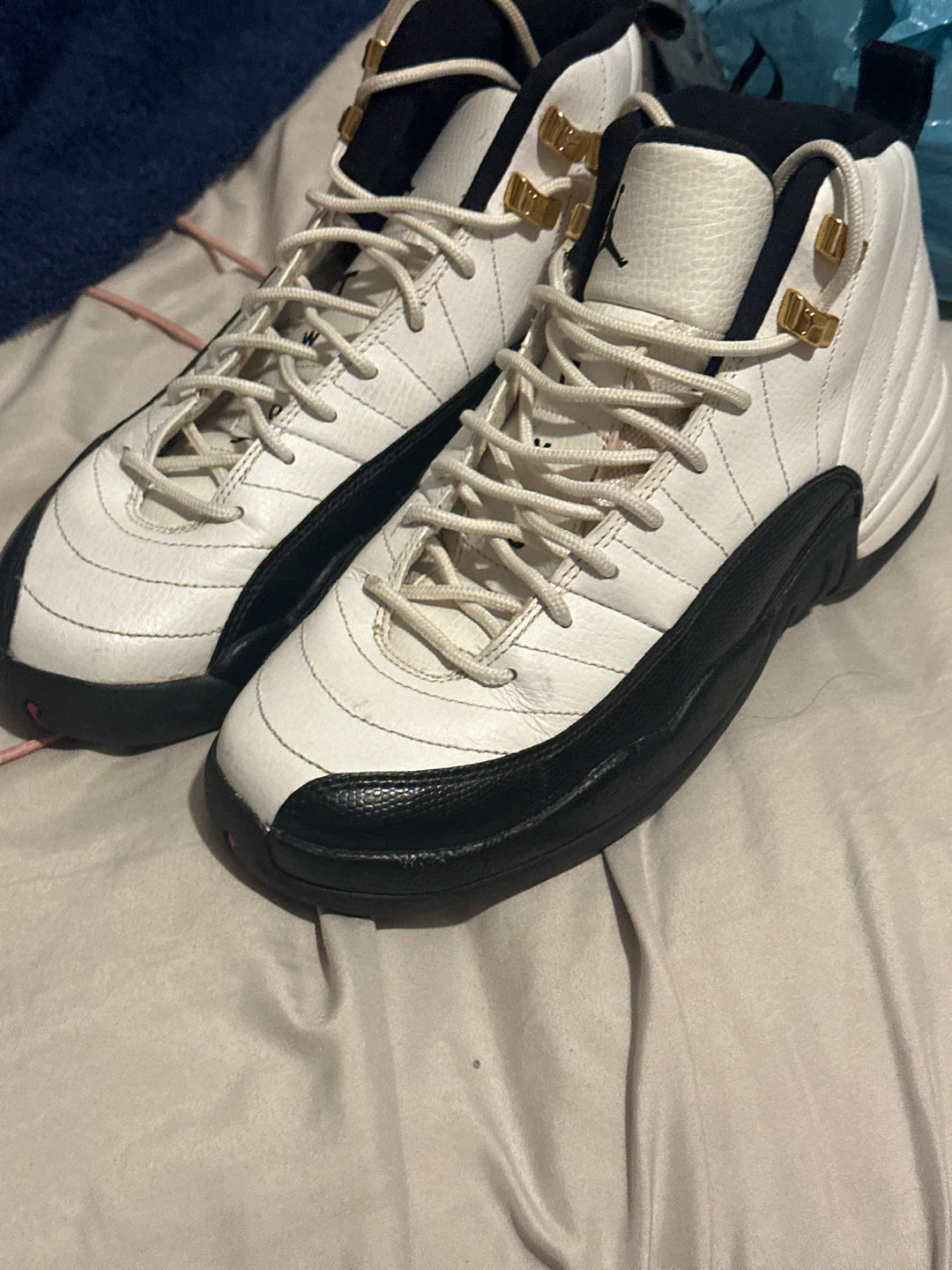 Air Jordan 12 Retro White Black Taxi