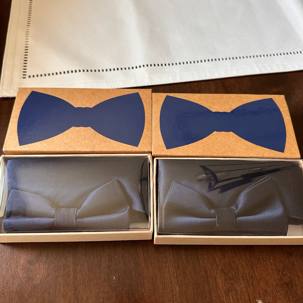 Men’s neck and bow tie set with pocket square, navy - photo 3