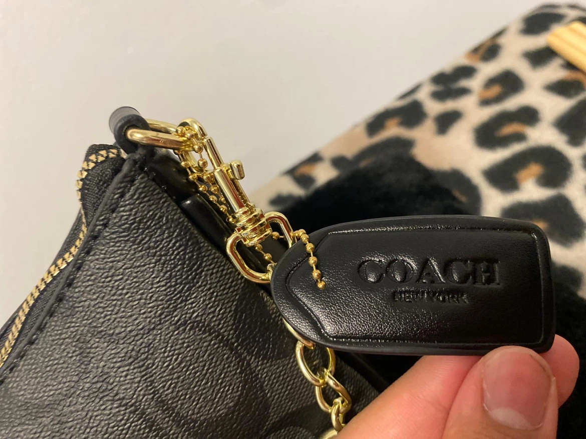 Coach Black Teri Shoulder Bag - photo 4