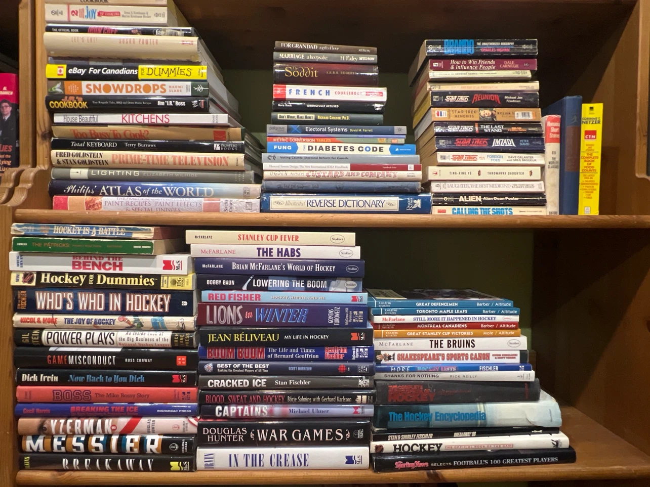 Huge Labour Day Book Sale  11am -3pm nothing over $2 - photo 3