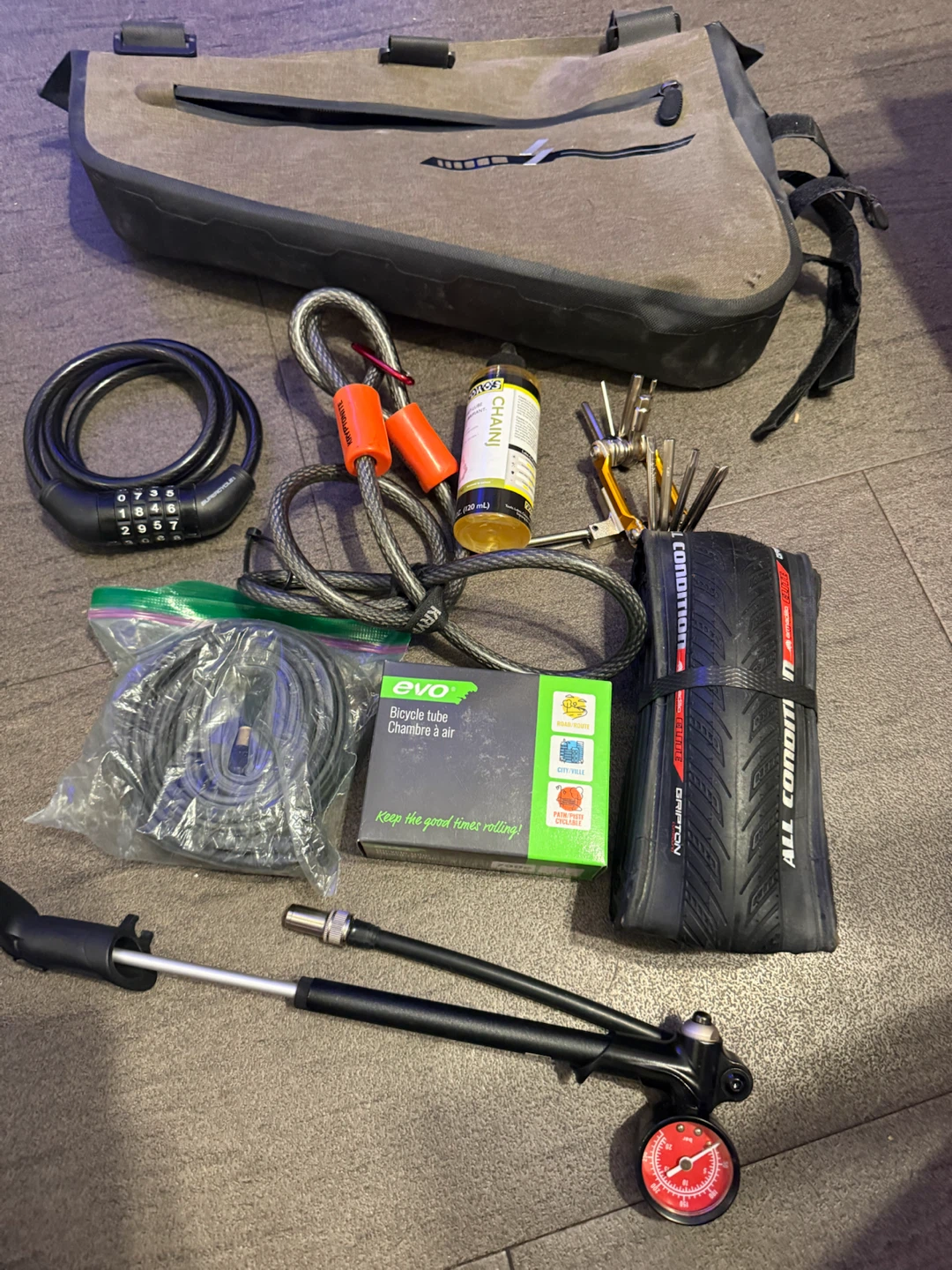 **Bike Bundle Deal** Evo Grand Rapid Bike with Accessories - photo 2