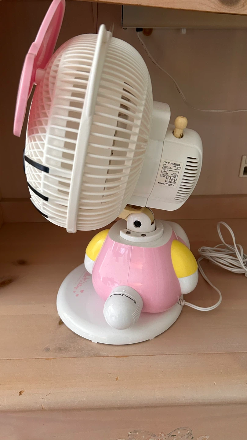 Hello Kitty Desk Fan - photo 2